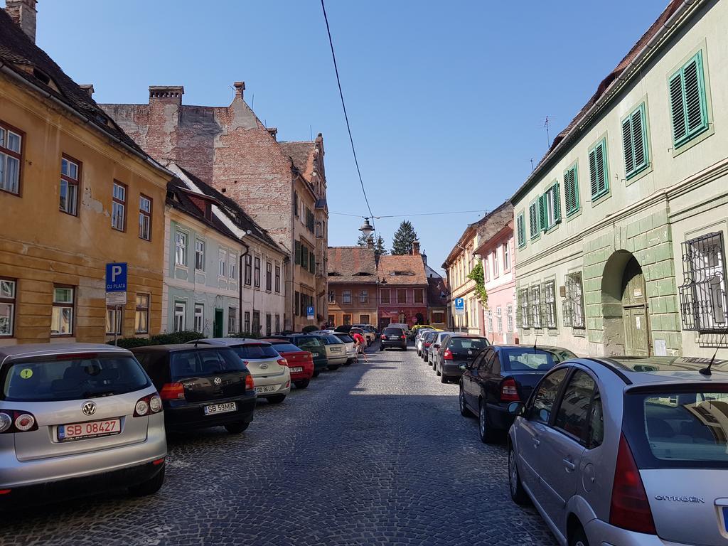 Luk Old Town Apartment Sibiu Ngoại thất bức ảnh